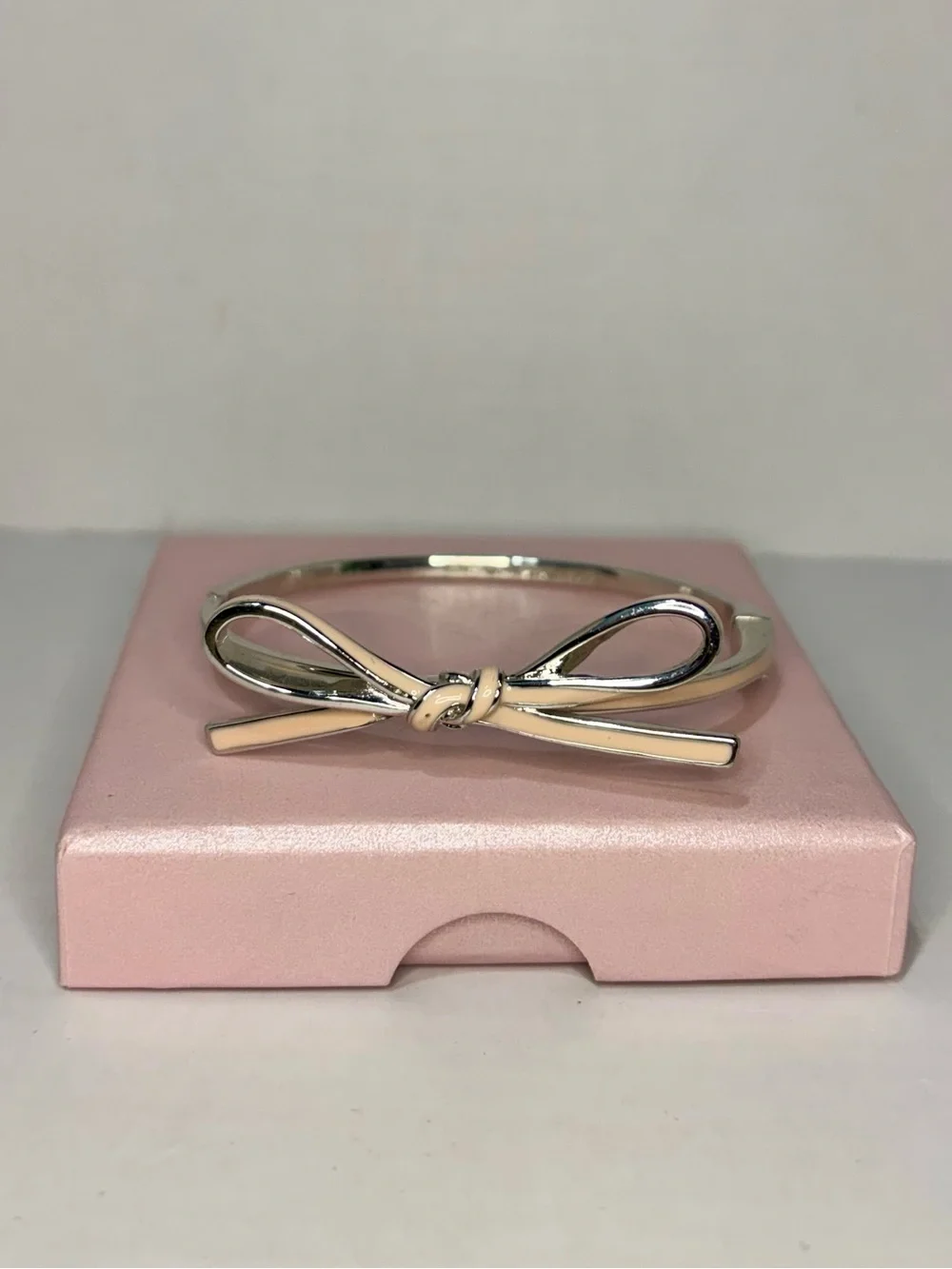 Kate Spade Skinny Mini Bow Bangle - Picture 2 of 7